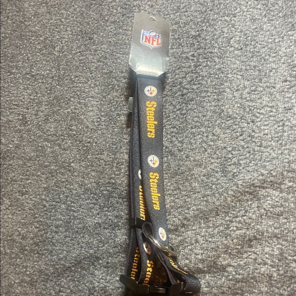 NFL Steelers Adjustable Dog Collar large NWT